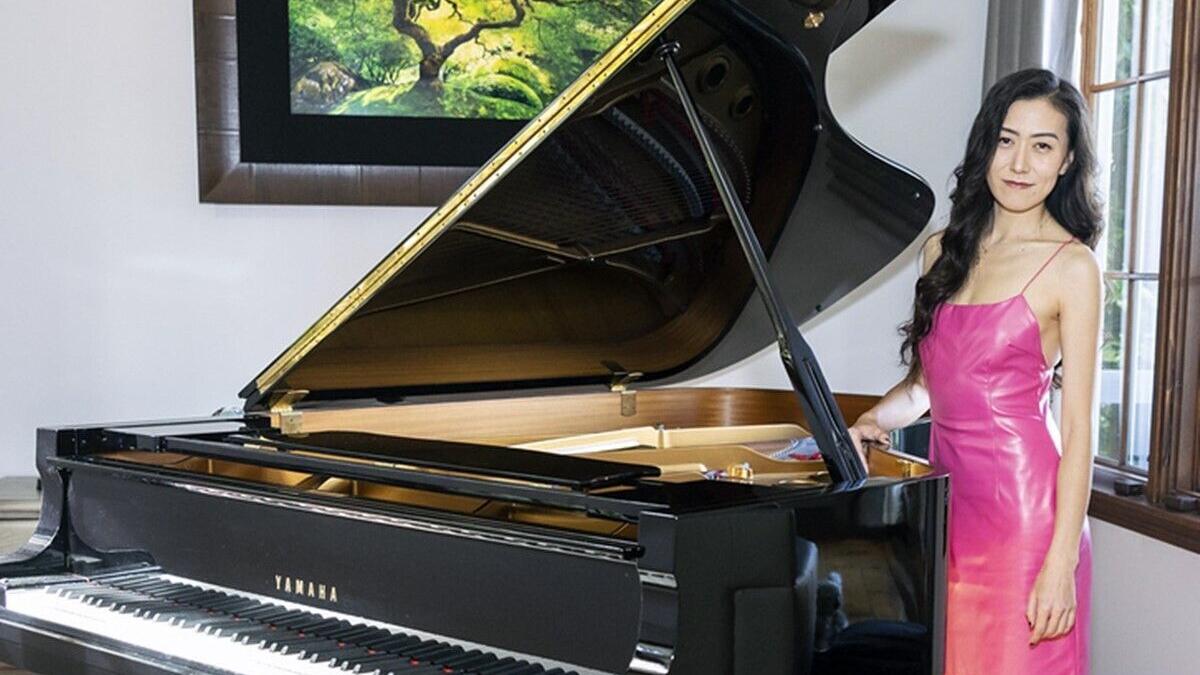 Go away with ... Miist